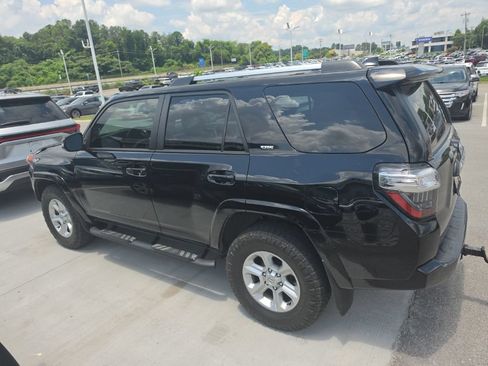 Used 2023 Toyota 4Runner SR5 Premium w/ Moonroof Package RWD image 2