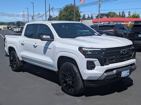 New 2025 Chevrolet Colorado Z71 image 8