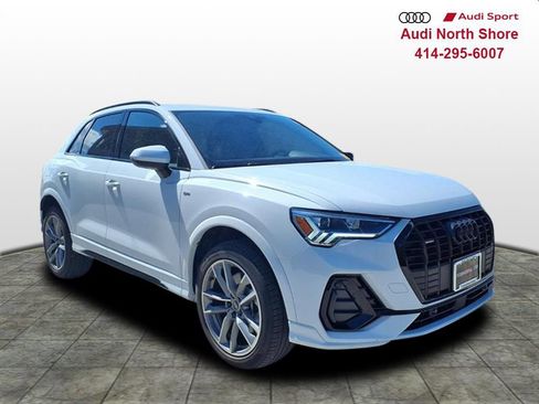 Used 2023 Audi Q3 2.0T Premium w/ Black Optic Sport Package AWD/4WD image 1