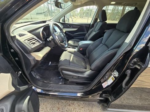 Used 2019 Subaru Ascent Premium AWD/4WD image 9