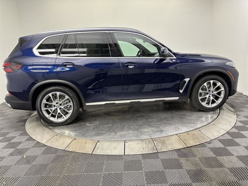 New 2026 BMW X5 xDrive50e AWD/4WD image 17