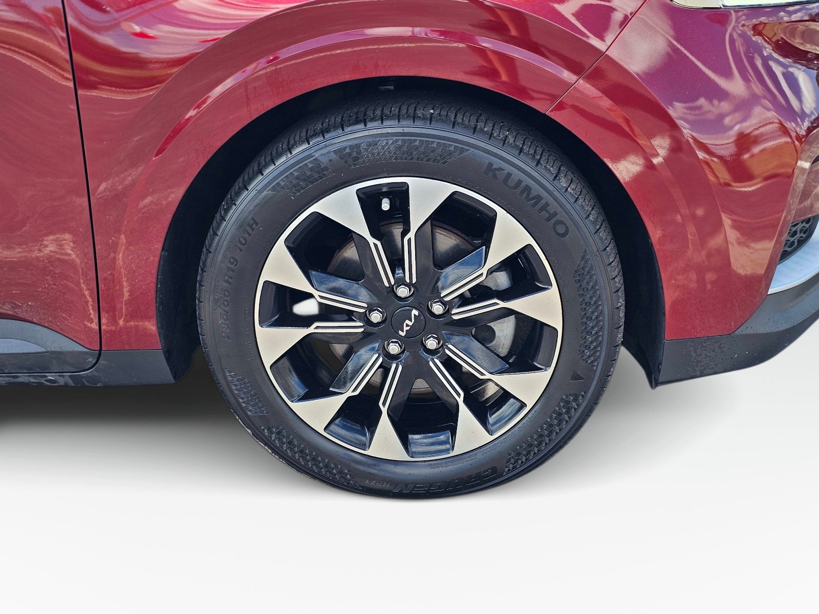 Certified 2024 Kia Carnival EX FWD image 6