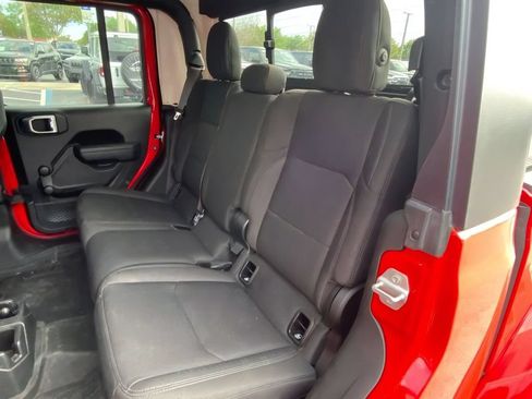 Used 2022 Jeep Gladiator Sport AWD/4WD image 22