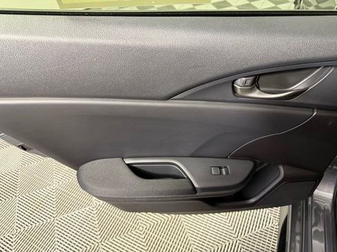 Certified 2017 Honda Civic Sport image 31