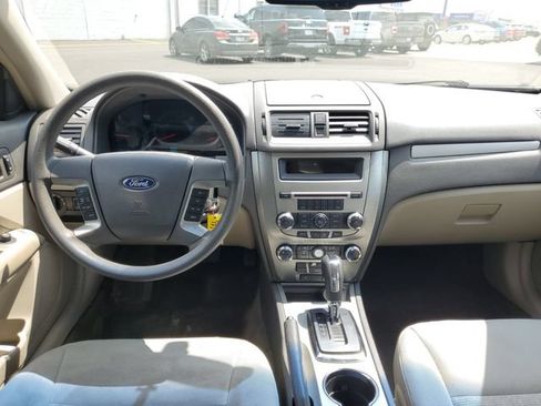 Used 2011 Ford Fusion SE FWD image 26