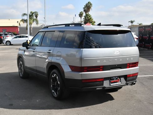 Used 2024 Hyundai Santa Fe SEL image 6