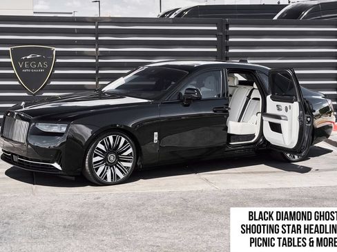 Used 2026 Rolls-Royce Ghost AWD/4WD image 1
