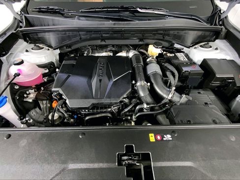 Used 2022 Kia Sorento SX Prestige w/ Rust Color Package image 10