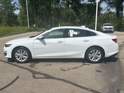Used 2024 Chevrolet Malibu LT FWD image 2
