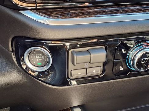 New 2026 GMC Sierra 1500 Elevation w/ Preferred Package image 14