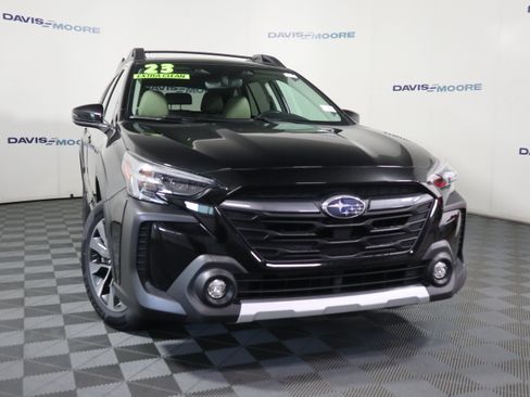 Used 2023 Subaru Outback Limited AWD/4WD image 2