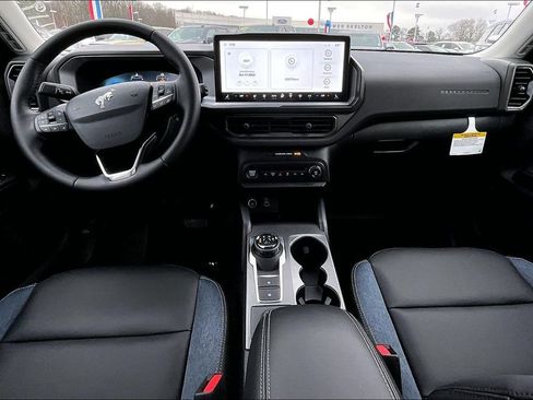 New 2025 Ford Bronco Sport Outer Banks image 5