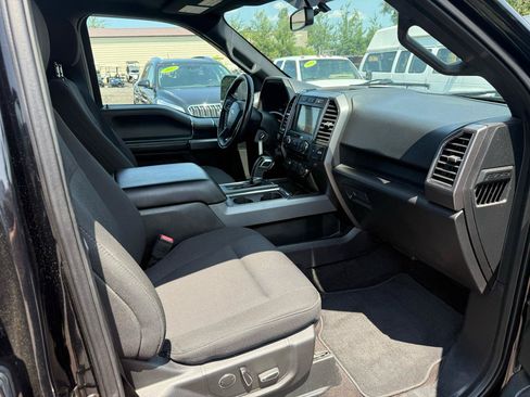 Used 2018 Ford F150 XLT w/ Equipment Group 302A Luxury AWD/4WD image 19