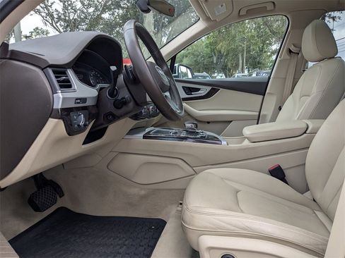 Used 2019 Audi Q7 2.0T Premium w/ Convenience Package image 2