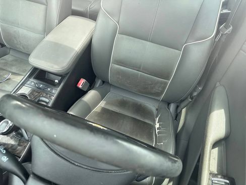 Used 2015 Chevrolet Impala LT w/ Convenience Package FWD image 31