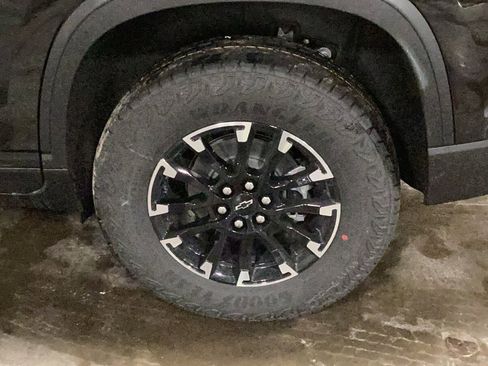 New 2026 Chevrolet Traverse Z71 w/ Driver Confidence Package image 8