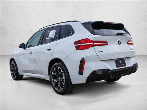 Used 2025 BMW X3 xDrive30i image 7