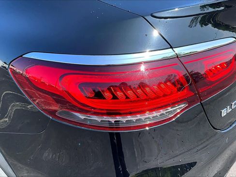 Used 2020 Mercedes-Benz GLC 300 4MATIC Coupe image 27