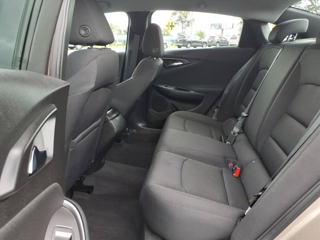 Used 2022 Chevrolet Malibu LS FWD image 13