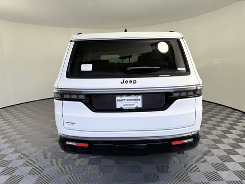 New 2026 Jeep Grand Wagoneer 2WD image 5