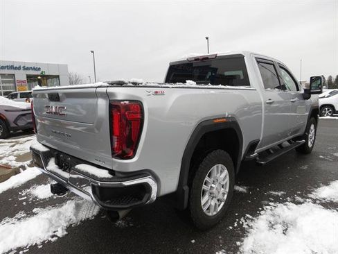 Used 2022 GMC Sierra 2500 SLT image 4