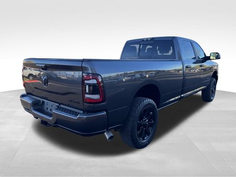 Used 2022 RAM 3500 Big Horn w/ Level C Equiment Group AWD/4WD image 5