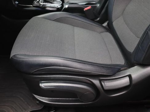 Used 2023 Kia Seltos S FWD image 16
