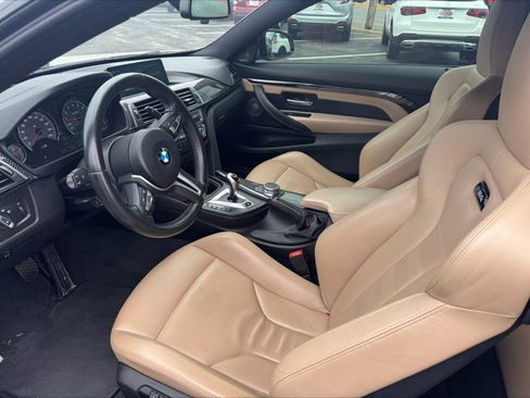 Used 2019 BMW M4 Coupe w/ Executive Package image 6