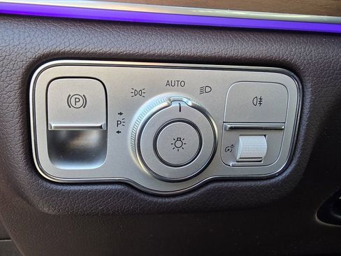 Certified 2022 Mercedes-Benz GLS 450 4MATIC image 31