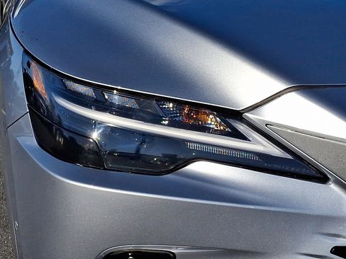 Used 2024 Lexus RX 350 Premium image 9