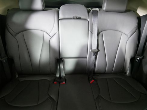 Used 2017 Buick Envision Premium w/ Driver Confidence Package image 13