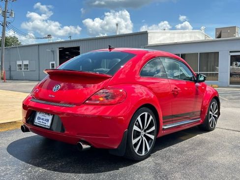Used 2012 Volkswagen Beetle 2.0T FWD image 12