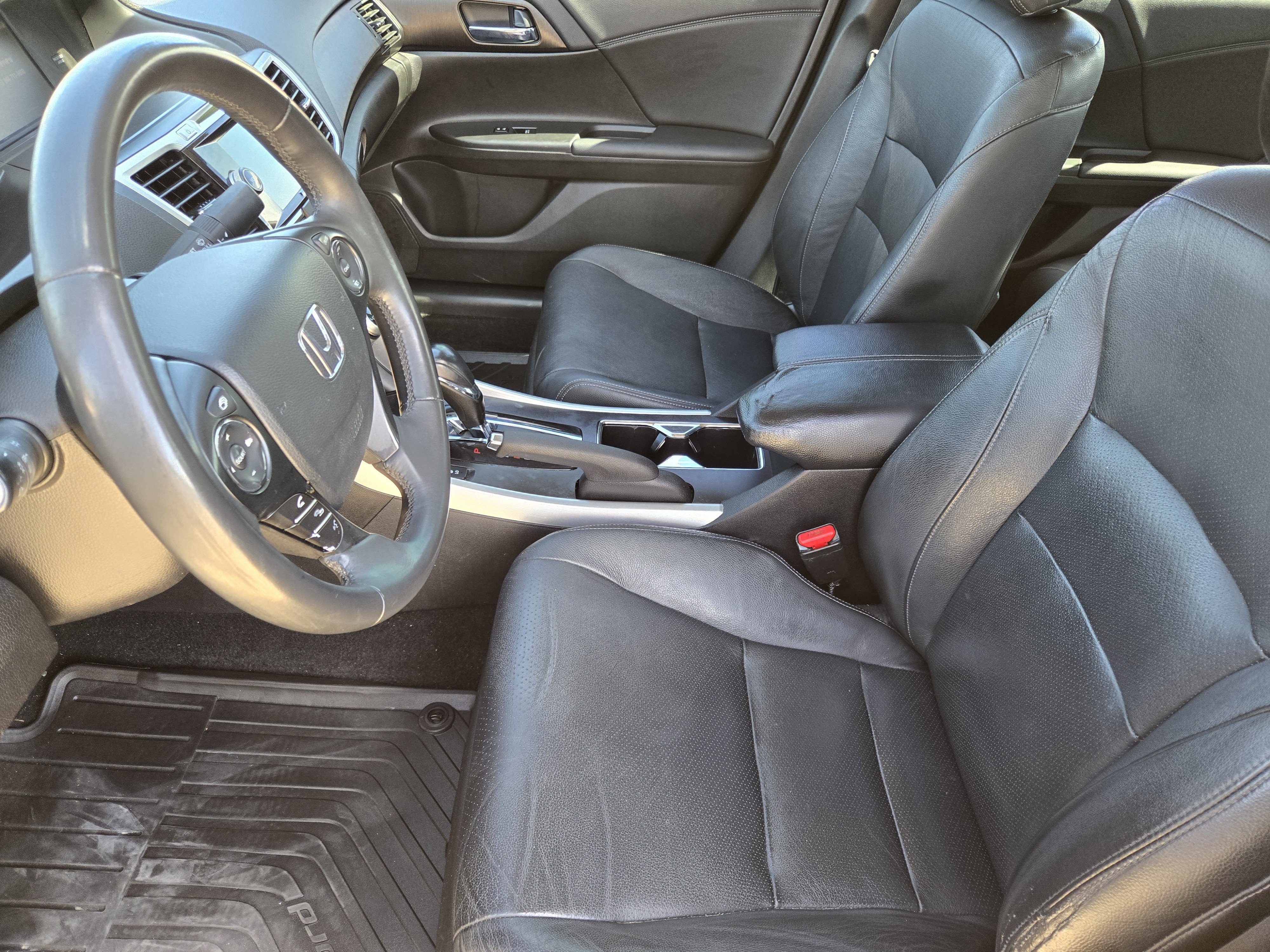 Used 2015 Honda Accord EX-L image 13