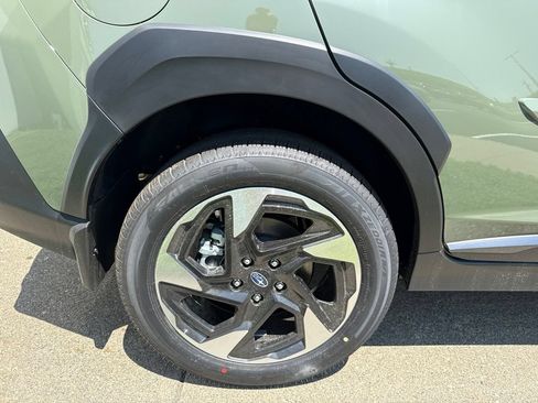 New 2026 Subaru Crosstrek 2.5i Limited AWD/4WD image 10