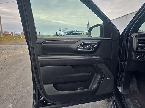 Used 2024 Chevrolet Tahoe LT image 11