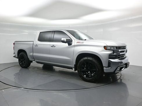 Used 2022 Chevrolet Silverado 1500 LTZ image 24