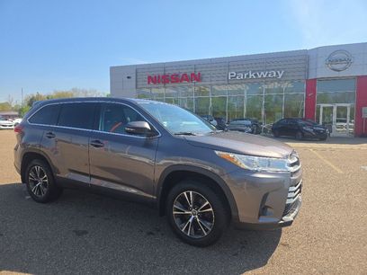 Used 2019 Toyota Highlander LE