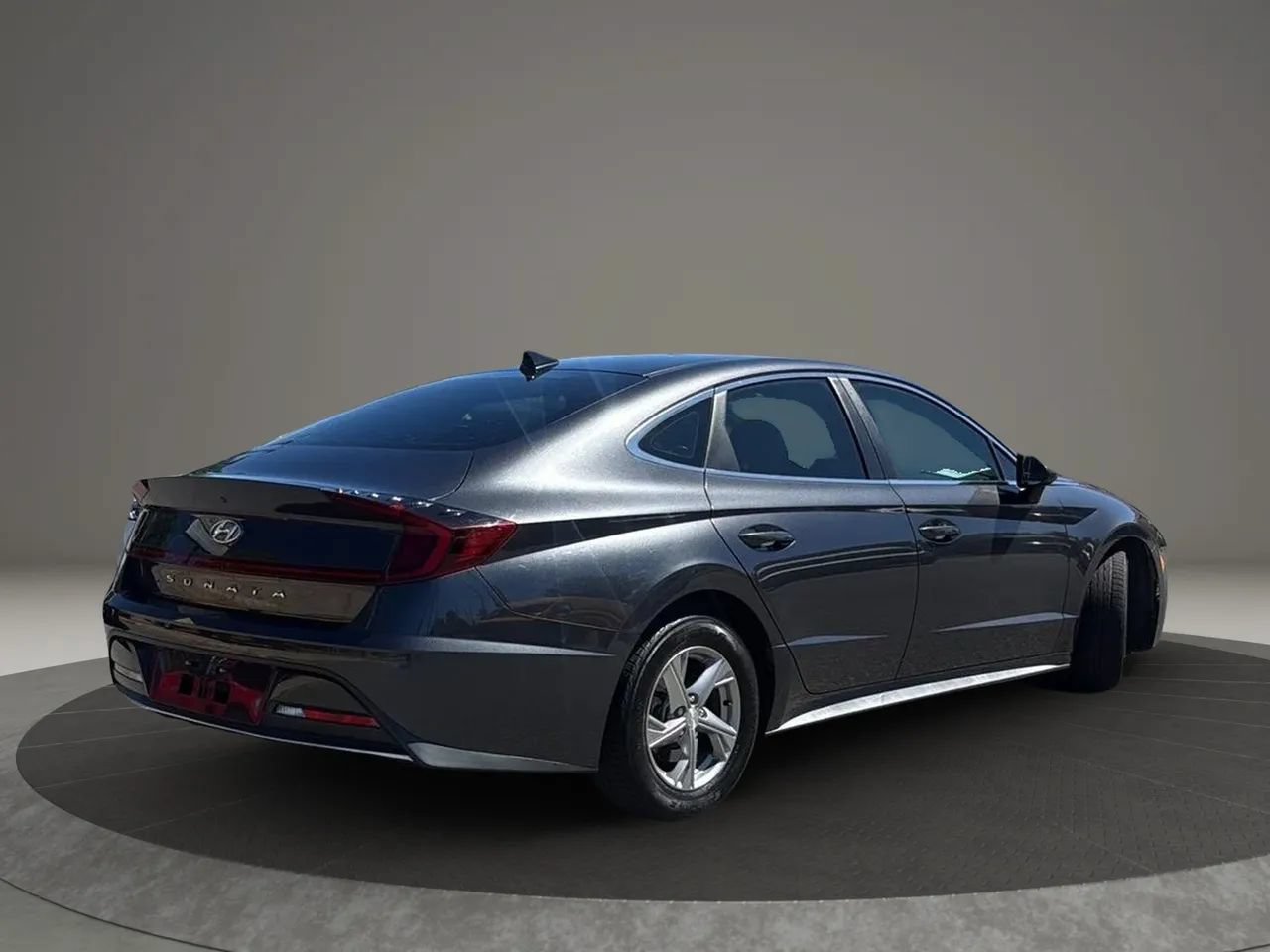 Used 2021 Hyundai Sonata SE FWD image 6