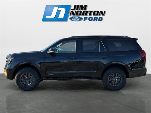 New 2025 Ford Expedition Tremor image 6
