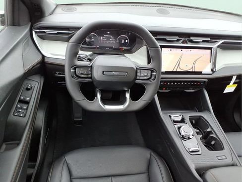 New 2026 Jeep Cherokee Limited AWD/4WD image 13