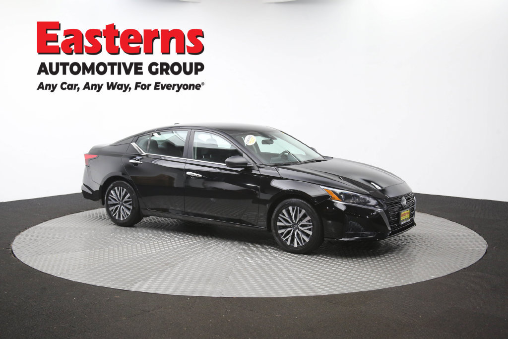 Used 2024 Nissan Altima 2.5 SV FWD image 50
