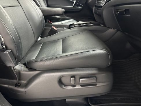 Used 2019 Honda Pilot Elite image 61