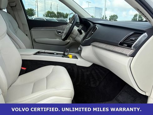 Certified 2023 Volvo XC90 T8 Plus AWD/4WD image 36