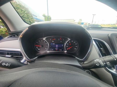 Used 2019 Chevrolet Equinox LT AWD/4WD image 19