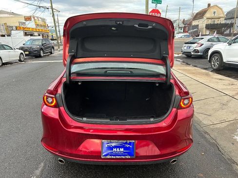 Used 2022 MAZDA MAZDA3 s image 25