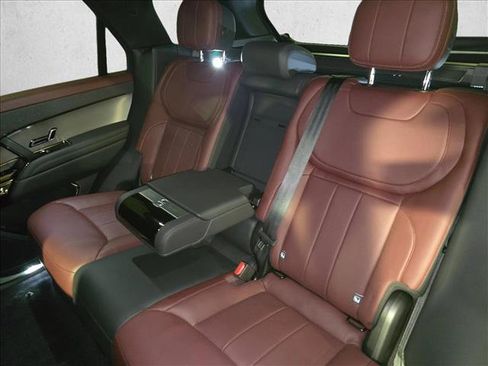 Used 2025 Land Rover Range Rover Sport Dynamic SE AWD/4WD image 14