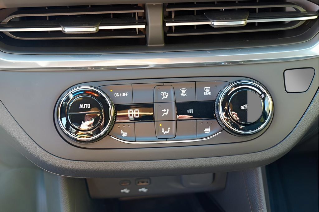 New 2026 Buick Envista Sport Touring w/ Convenience I Package FWD image 16