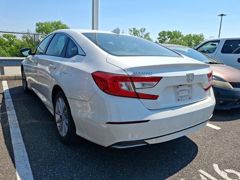 Used 2021 Honda Accord LX image 3