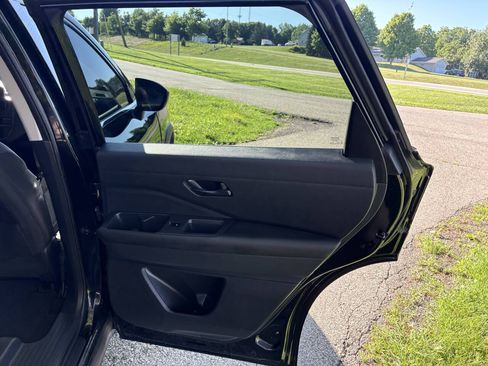 Used 2024 Nissan Pathfinder S w/ Cargo Package AWD/4WD image 29