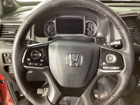 Used 2024 Honda Passport Black Edition image 15
